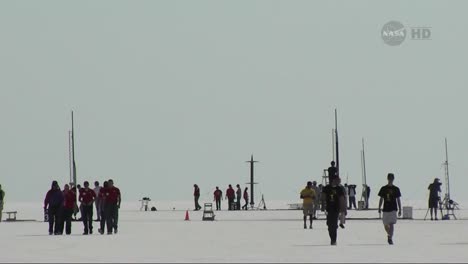 Students-Launch-Rockets-At-A-Rocketry-Science-Competition-On-Salt-Flats-3