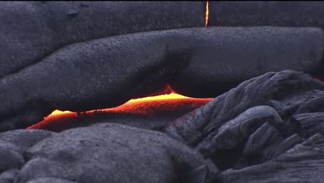 Molten-Lava-Flows-From-A-Volcano-2