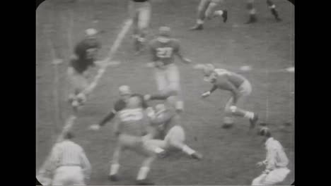 Notre-Dame-Football-Game-In-1957