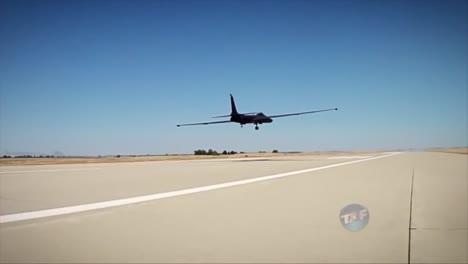 The-U2-Spy-Plane-Comes-In-For-A-Landing-On-A-Runway
