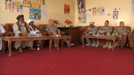 Afghan-National-Security-Forces-And-Afghan-Local-Police-Discuss-How-To-Increase-Security-And-Development-In-Afghanistan-With-American-Soldiers-3