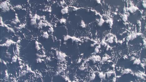 Earth-View-Of-Clouds-On-The-Surface-Of-The-Planet-1