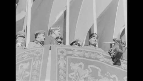Una-Ceremonia-/-Desfile-Romano-Nacionalista-En-1938