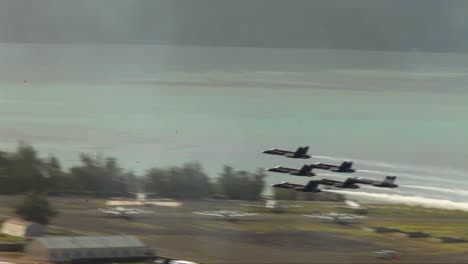 The-Blue-Angels-Fly-In-Formation-At-An-Airshow-3