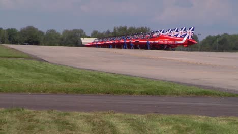 The-Raf-Red-Arrows-Taxiing-At-Fairford-Uk