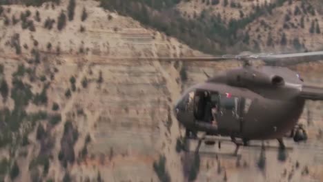Search-And-Rescue-Helicopters-Fly-Through-The-Mountains-Of-Colorado-And-Utah-2
