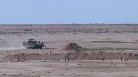 Los-Soldados-Del-Ejército-Iraquí-Reciben-Entrenamiento-Antitanques-Por-Parte-De-Oficiales-Militares-Estadounidenses.