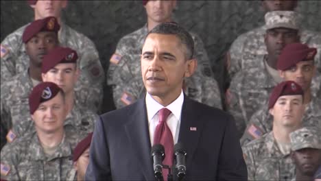 President-Barack-Obama-Speaks-About-Ending-The-War-In-Iraq-15