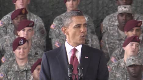 President-Barack-Obama-Speaks-About-Ending-The-War-In-Iraq-16