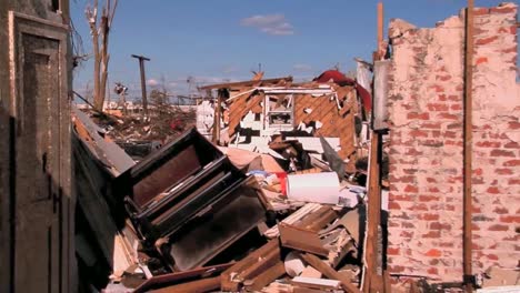 A-2011-Tornado-Devastates-Tuscaloosa-Alabama-2