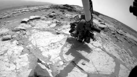 Nasa-Curiosity-Rover-Bohrt-Und-Entnimmt-Gesteinsproben-Auf-Dem-Mars