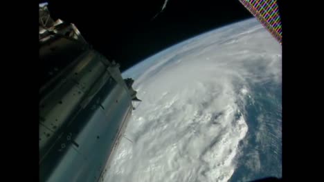 A-Massive-Storm-Hurricane-Matthew-Forms-As-Seen-From-The-International-Space-Station