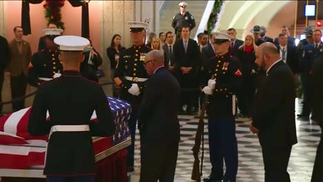Astronaut-John-Glenn-Formal-State-Funeral-With-Military-Guard-1