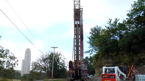 A-Geothermal-Drill-Rig-At-Work