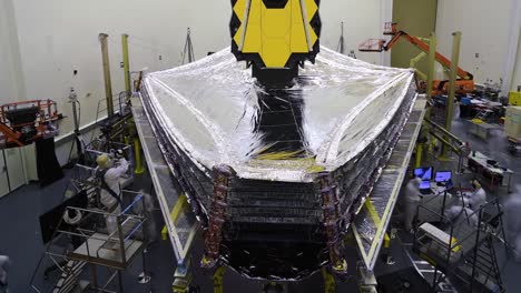 Live-Action-And-Animation-Of-the-James-Webb-Space-Telescope-Assembly-And-Mission-1