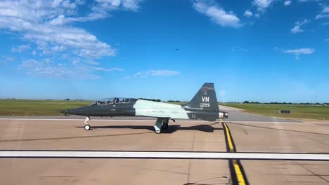 Student-Pilots-Learn-And-Practice-Basic-Maneuvers-In-A-T38-Talon-At-Vance-Air-Force-Base-Oklahoma-3