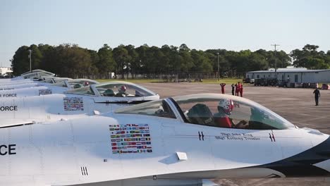 Us-Air-Force-thunderbirds-Prepare-To-Take-Off-During-America-Strong-A-Salute-To-Essential-Covid19-Workers-1
