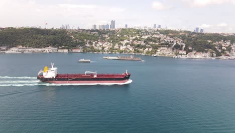 Ships-In-Bosphorus-Istanbul