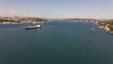 Carriage-Sea-Ship-In-Bosphorus-Istanbul