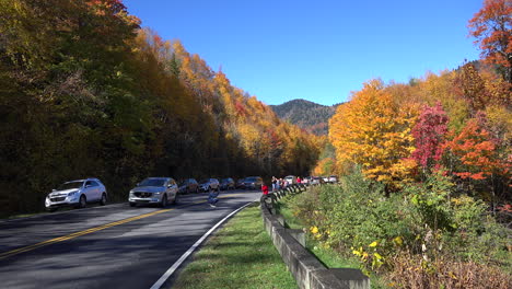North-Carolina-Smoky-Mountains-Touristen-Und-Verkehr