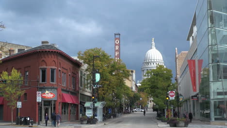 Wisconsin-Madison-State-Street-light-on-dome