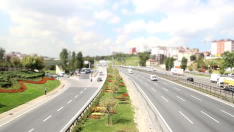 Timelapse-City-Traffic-With-Building-8